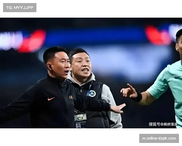 深圳新鹏城尝试技术流中场传导 陈涛面临攻防失衡与阵容磨合难题